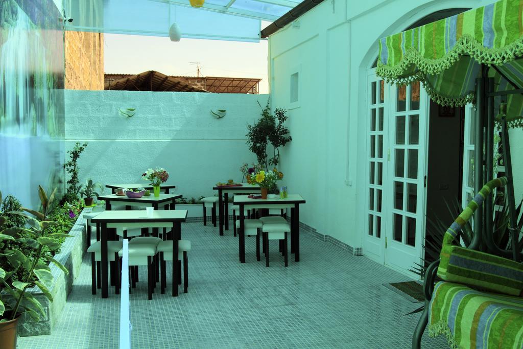 Inter Boutique Hotel Erévan Extérieur photo